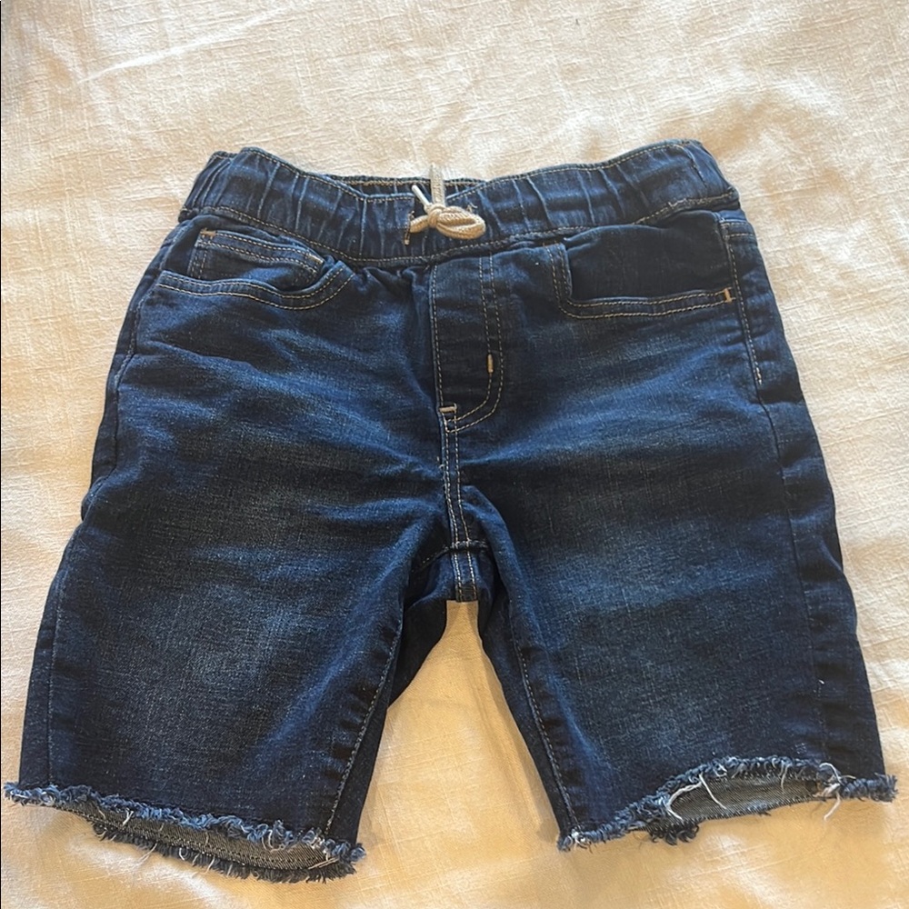 Assorted Kids Shorts Collection - Picture 5 of 9